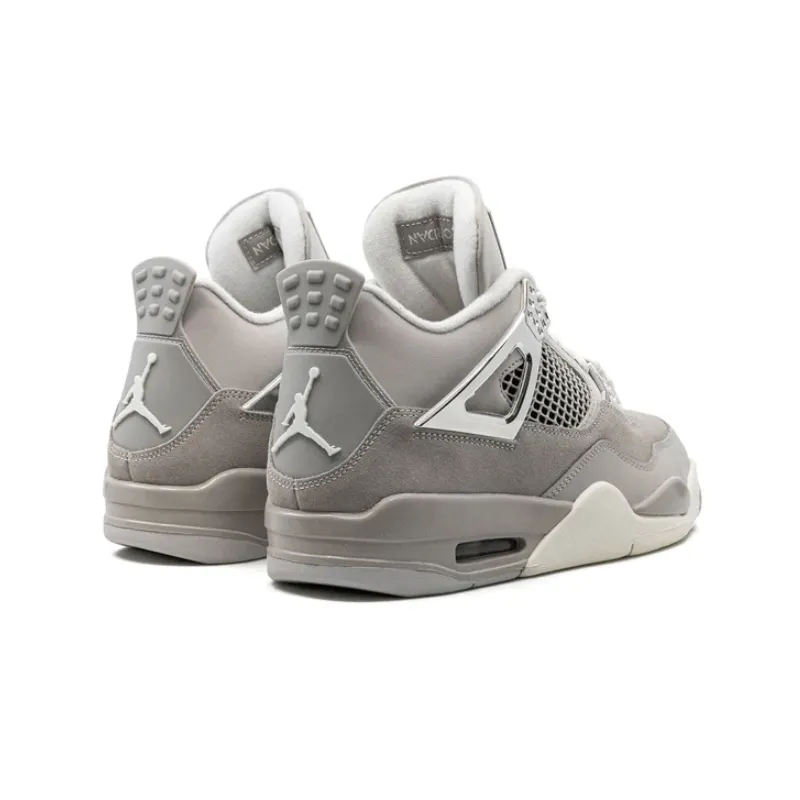 Air Jordan 4 WMNS Frozen Moments