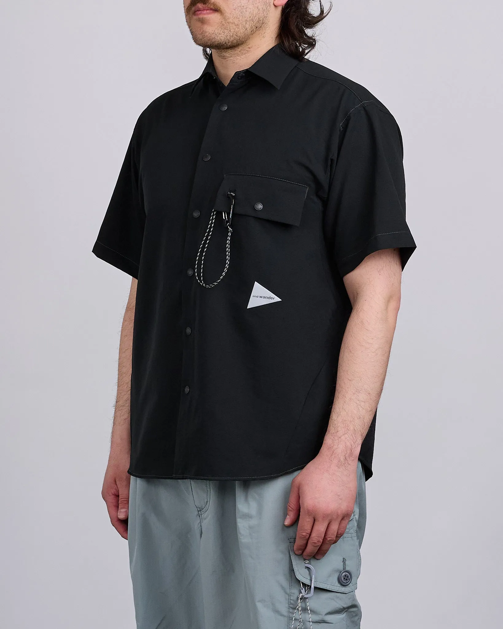 and wander Dry Breathable Snap Shirt Black