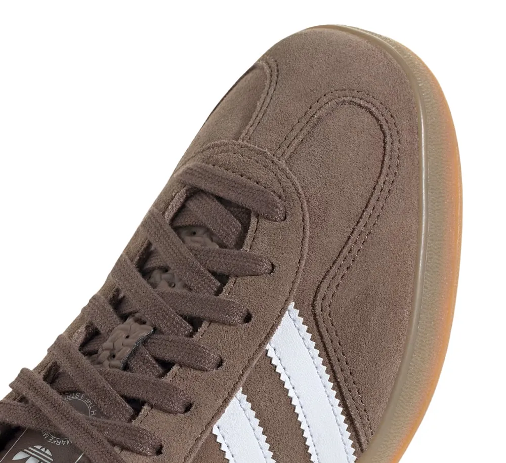 Gazelle Indoor