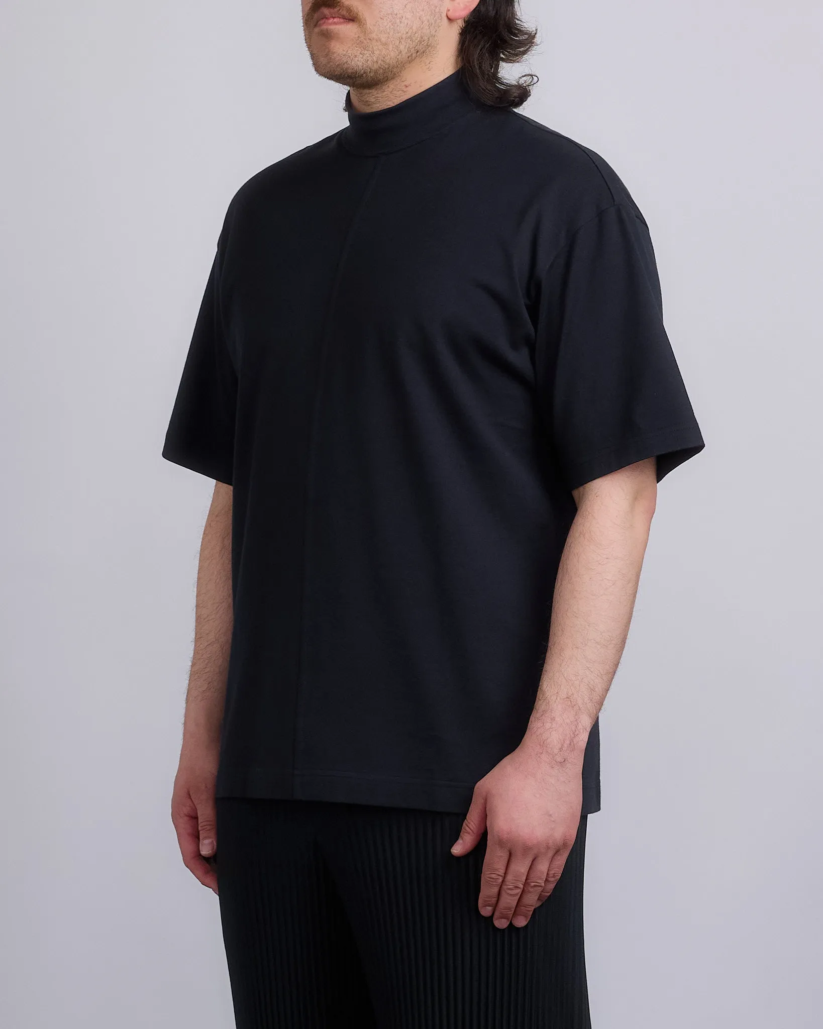 HOMME PLISS ISSEY MIYAKE High Neck T-Shirt Black