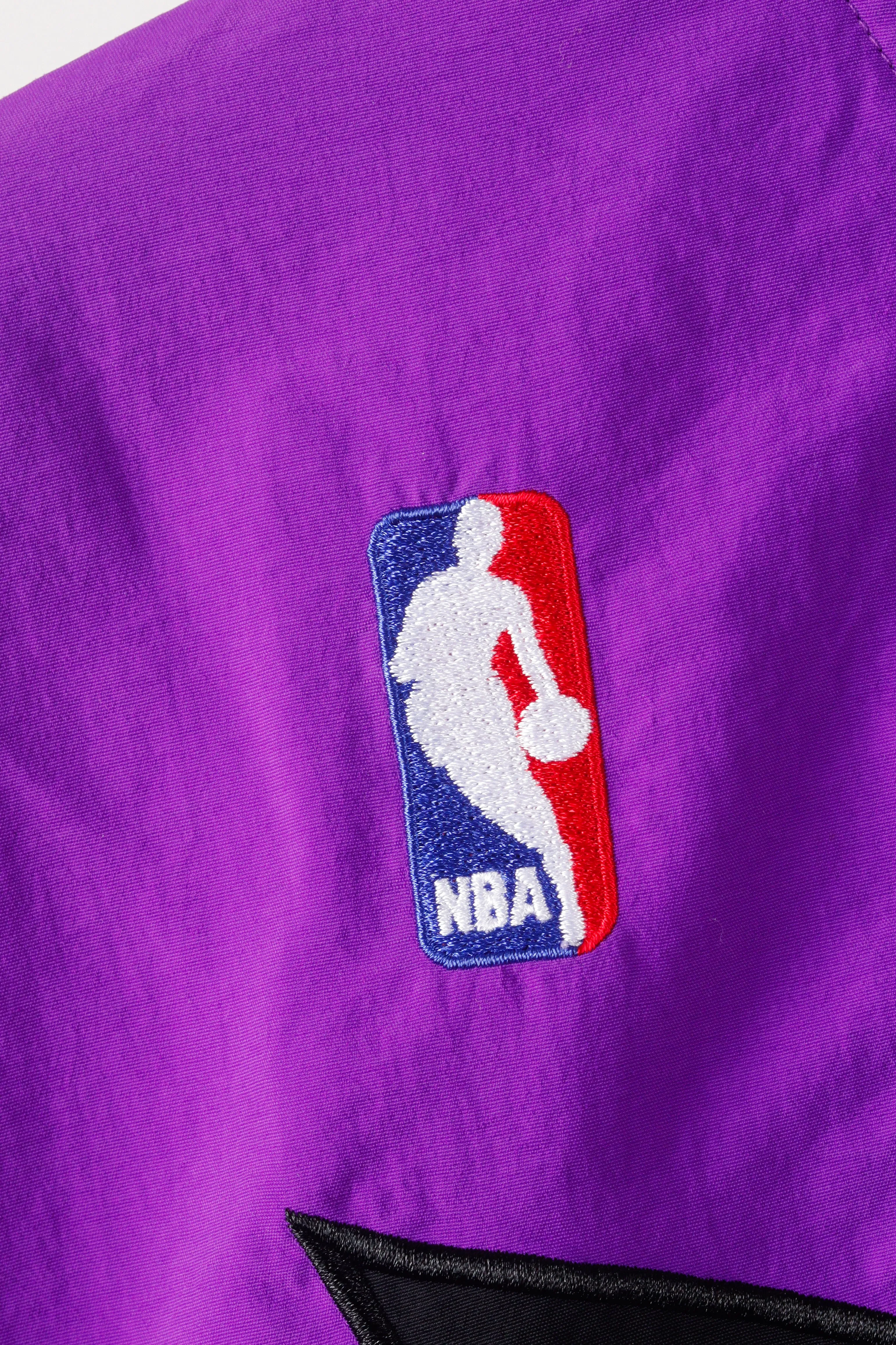 Mitchell & Ness '1995-1996 Toronto Raptors Away' Warm Up Jacket