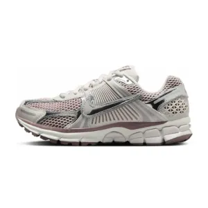 Nike Zoom Vomero 5 Platinum Violet