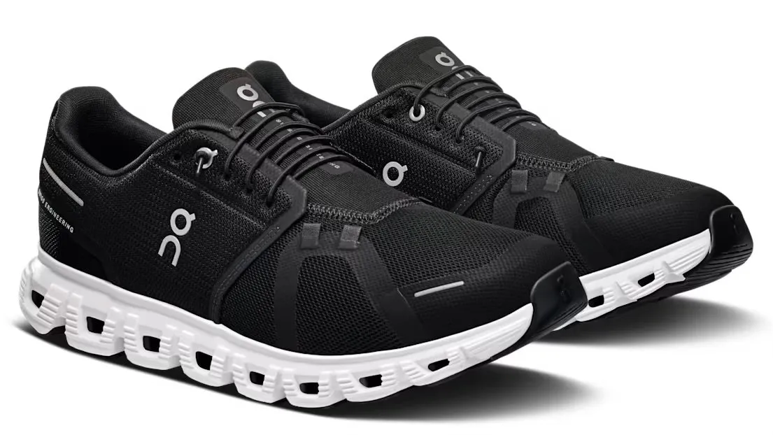 On Running Cloud 6 Black White (Women's)