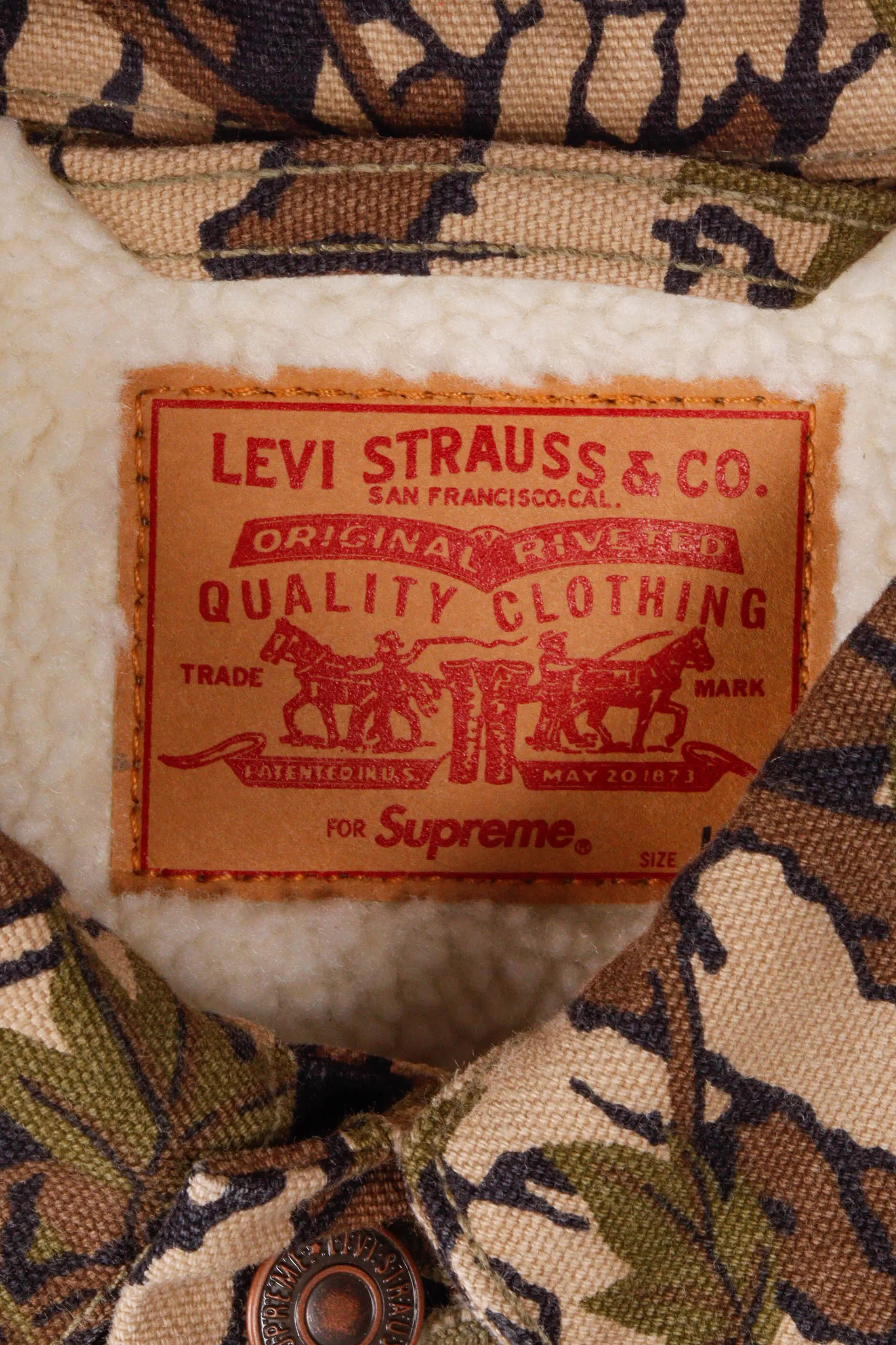 Supreme x Levi's FW13 'Shearling Lined Trucker' Jacket Woodland Camo (2013)