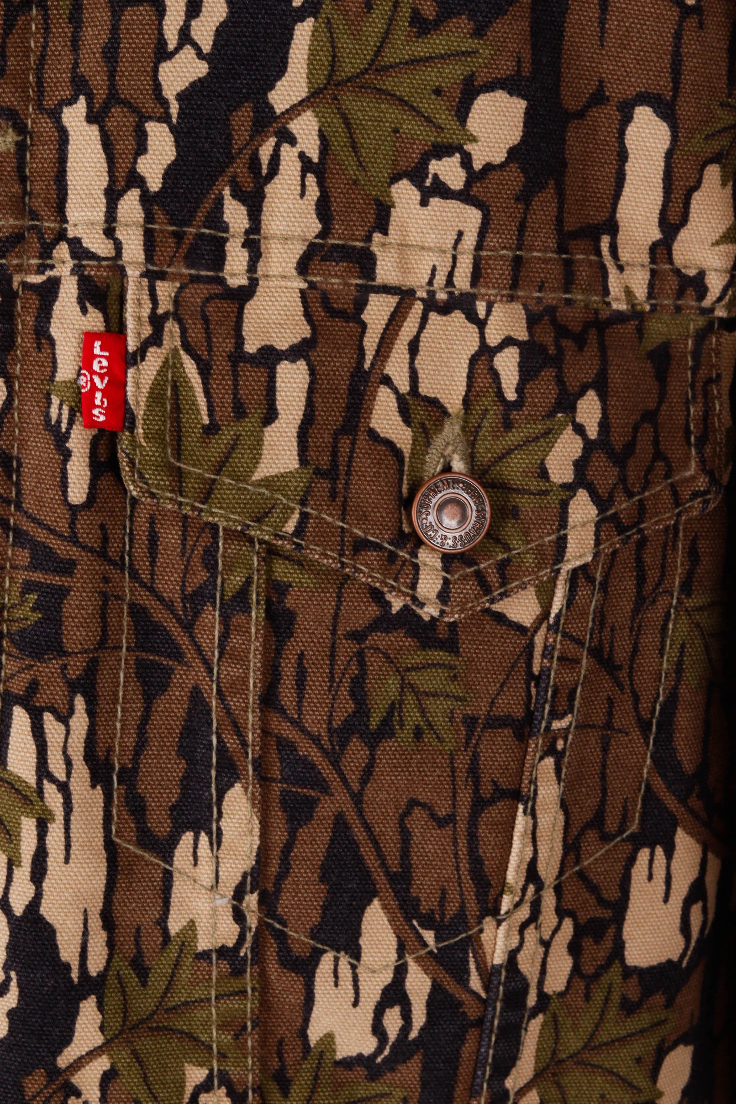 Supreme x Levi's FW13 'Shearling Lined Trucker' Jacket Woodland Camo (2013)