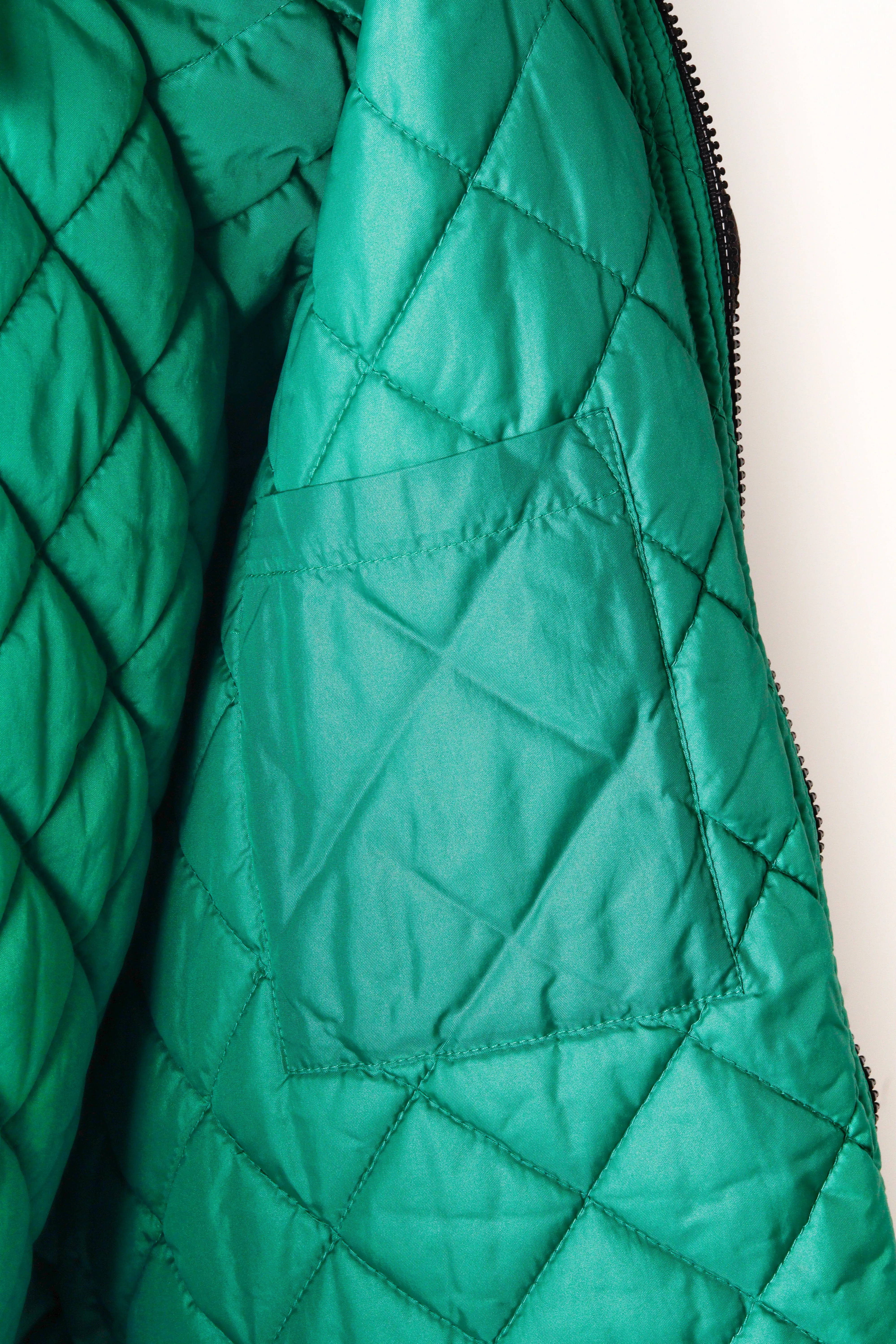 Vintage 1994 Nike Air Jordan 'Dream It Do It' Down Parka Jacket