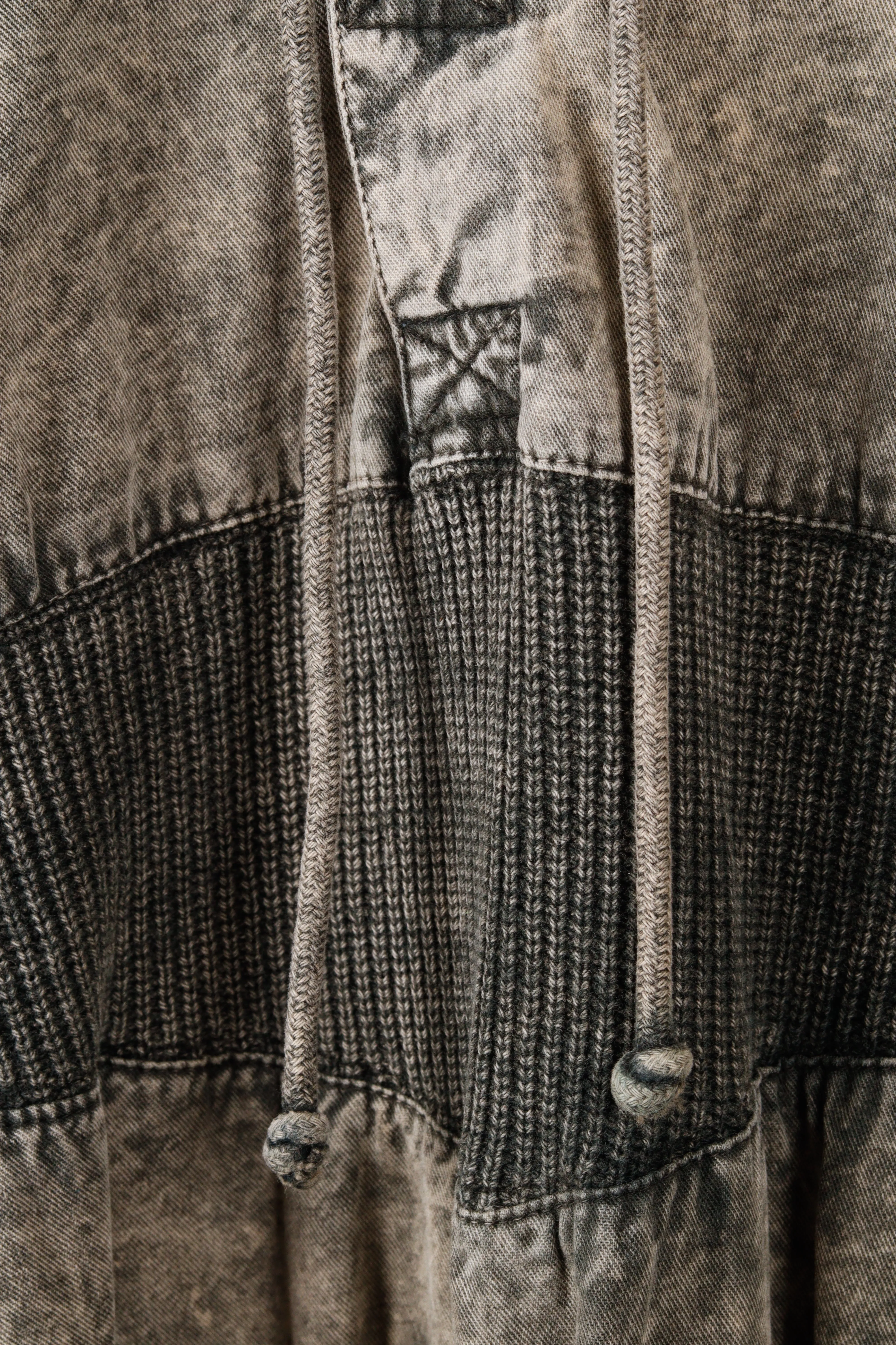 Vintage 90's Stay Tuned 'Acid Wash' Pullover Black