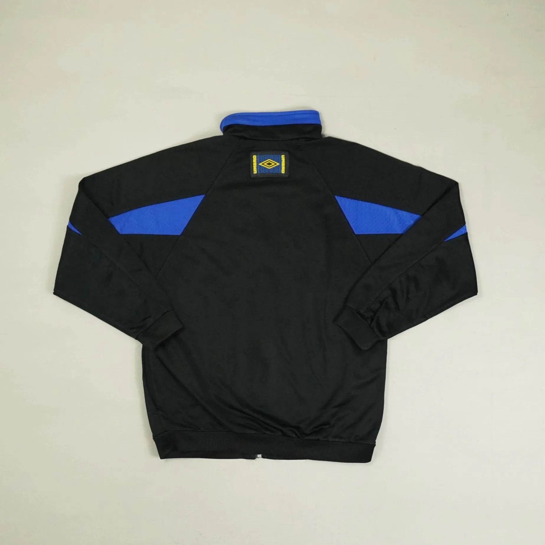 Vintage Umbro Black Trackjacket (XS)
