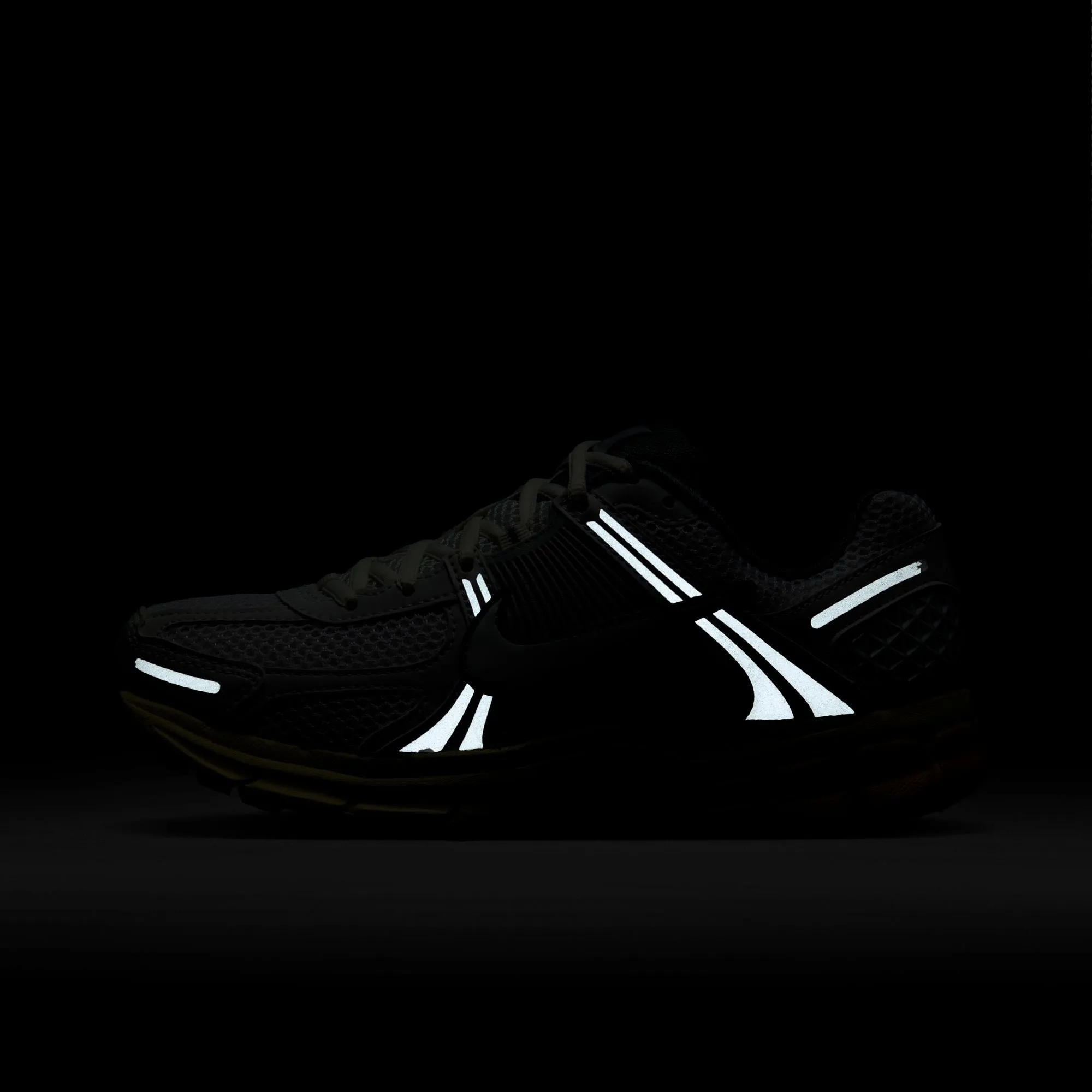 Women's Zoom Vomero 5 'Summit White Pure Platinum'